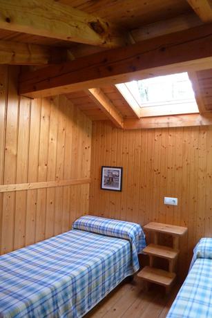 Imagen de la habitación del Hotel Apartamentos Camping La Barguilla. Foto 2