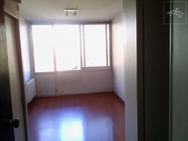 Imagen de la habitación del Hotel Apartamentos Capital Escuela Militar. Foto 6