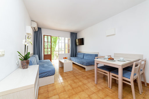 Imagen de la habitación del Hotel Apartamentos Casa Vida. Foto 8