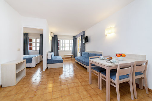 Imagen de la habitación del Hotel Apartamentos Casa Vida. Foto 9