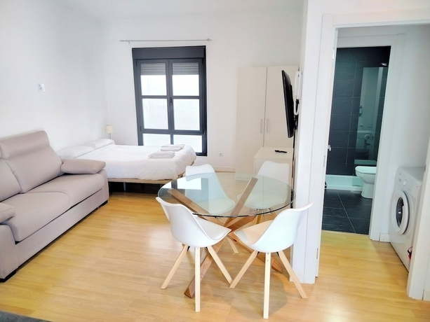 Imagen de la habitación del Hotel Apartamentos Centro Cordoba by MiRa. Foto 3