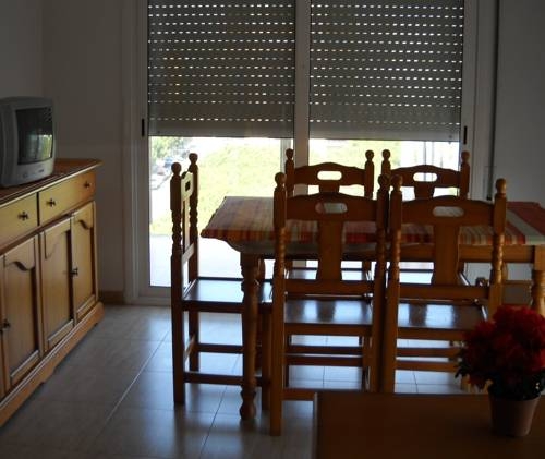 Imagen general del Hotel Apartamentos Chillon. Foto 7