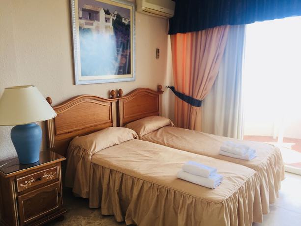 Imagen de la habitación del Hotel Apartamentos Coronado. Foto 5