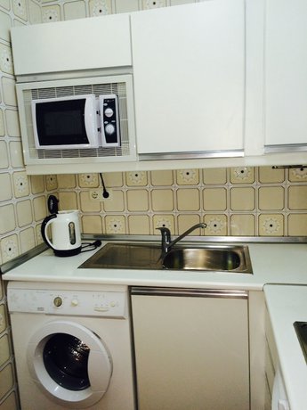 Imagen de la habitación del Hotel Apartamentos Coronado. Foto 13