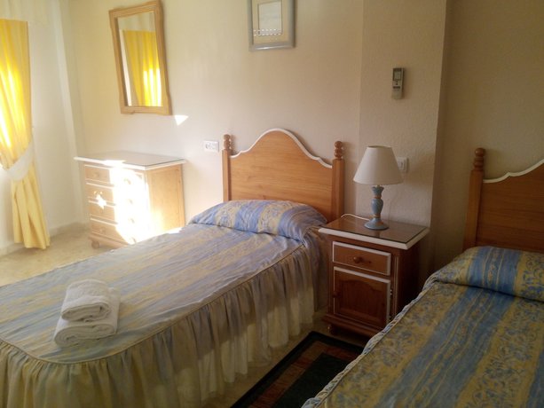 Imagen de la habitación del Hotel Apartamentos Coronado. Foto 16