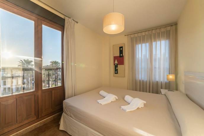 Imagen de la habitación del Hotel Apartamentos Costaluz Costa Esuri. Foto 18