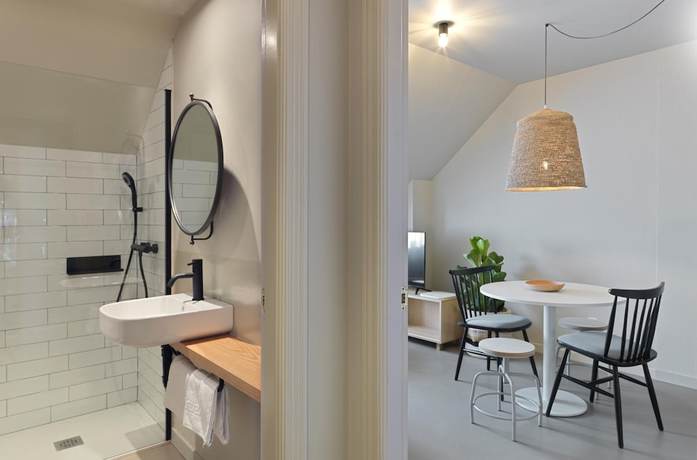 Imagen de la habitación del Hotel Apartamentos Dena. Foto 2