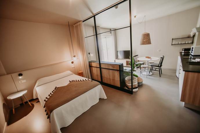 Imagen de la habitación del Hotel Apartamentos Dena. Foto 5