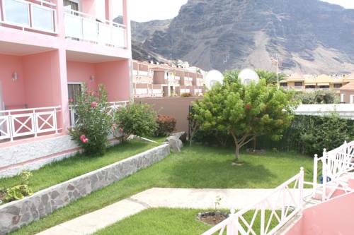 Imagen de la habitación del Hotel Apartamentos El Guirre. Foto 6