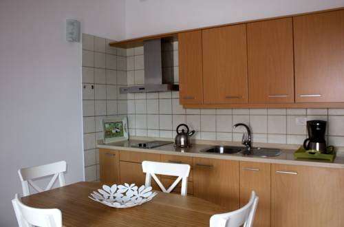 Imagen de la habitación del Hotel Apartamentos El Guirre. Foto 10