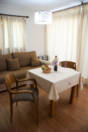 Imagen de la habitación del Hotel Apartamentos El Paseo. Foto 8