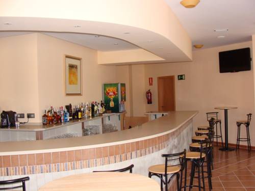 Imagen de la habitación del Hotel Apartamentos El Portón De La Sierra. Foto 9