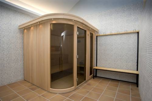 Imagen de la habitación del Hotel Apartamentos El Portón De La Sierra. Foto 15