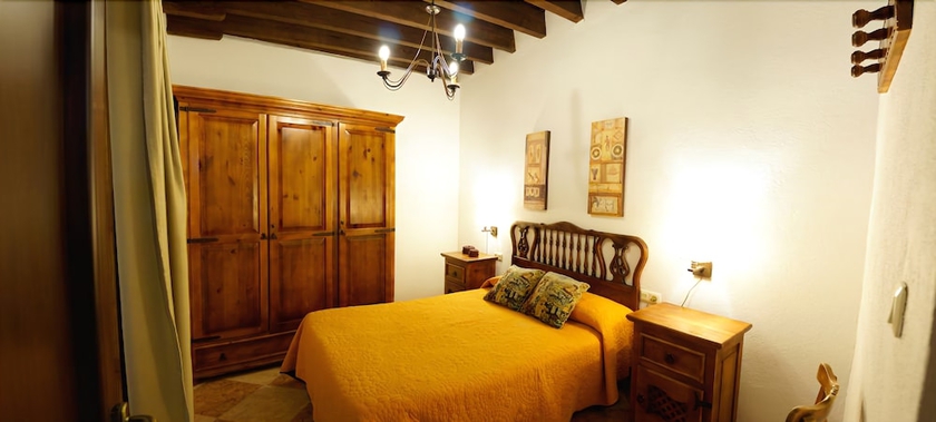 Imagen de la habitación del Hotel Apartamentos Embrujo De Azahar. Foto 8