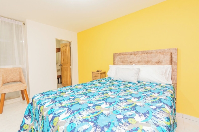 Imagen de la habitación del Hotel Apartamentos Flexitel 1005. Foto 9