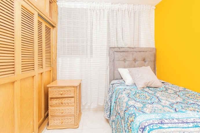 Imagen de la habitación del Hotel Apartamentos Flexitel 1005. Foto 10