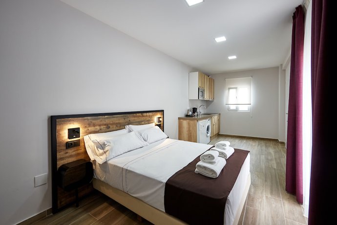 Imagen de la habitación del Hotel Apartamentos GBH Caballito de Mar. Foto 4