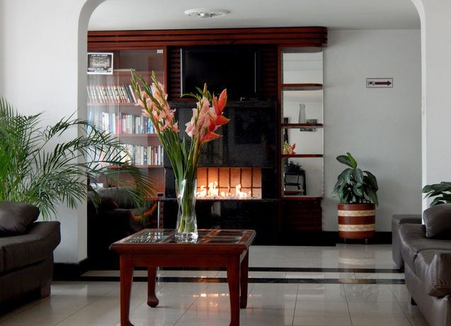 Imagen de la habitación del Hotel Apartamentos Galerias 52. Foto 7