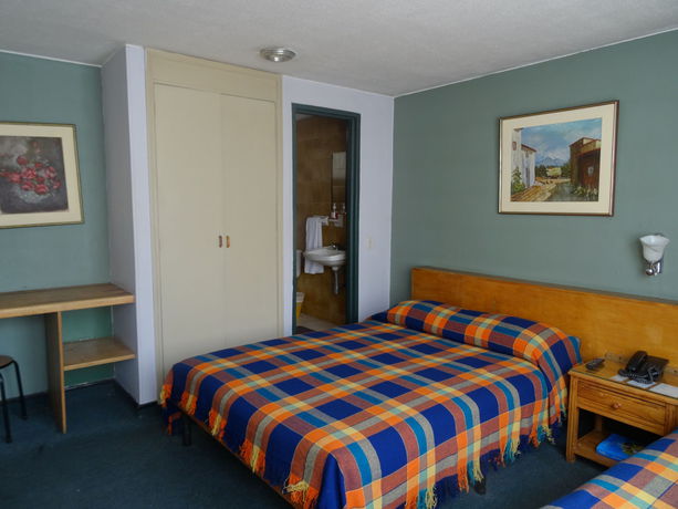 Imagen de los interiores del Hotel Apartamentos Galerias 52. Foto 16