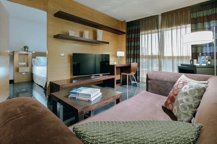 Imagen de la habitación del Hotel Apartamentos Hesperia Barcelona Fira. Foto 7