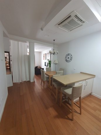 Imagen de la habitación del Hotel Apartamentos Huertas. Foto 9