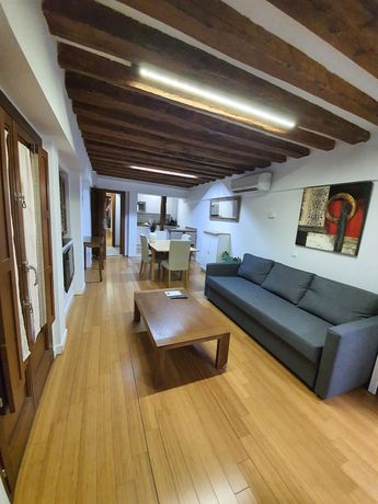 Imagen de la habitación del Hotel Apartamentos Huertas. Foto 10