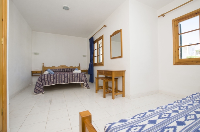 Imagen de la habitación del Hotel Apartamentos Jamaica. Foto 6