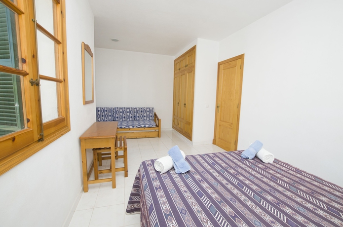 Imagen de la habitación del Hotel Apartamentos Jamaica. Foto 7