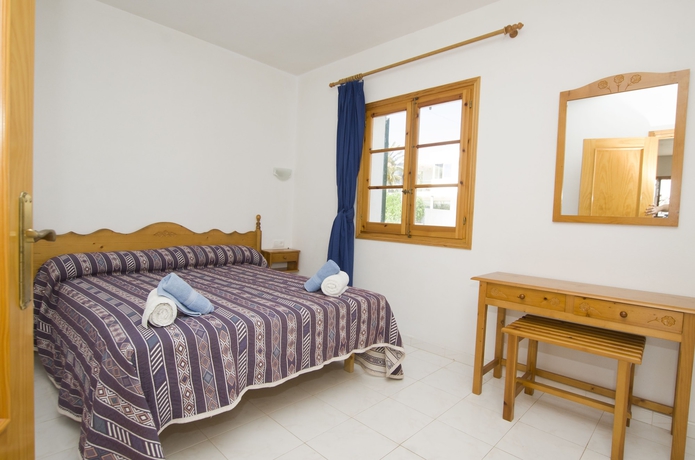 Imagen de la habitación del Hotel Apartamentos Jamaica. Foto 8