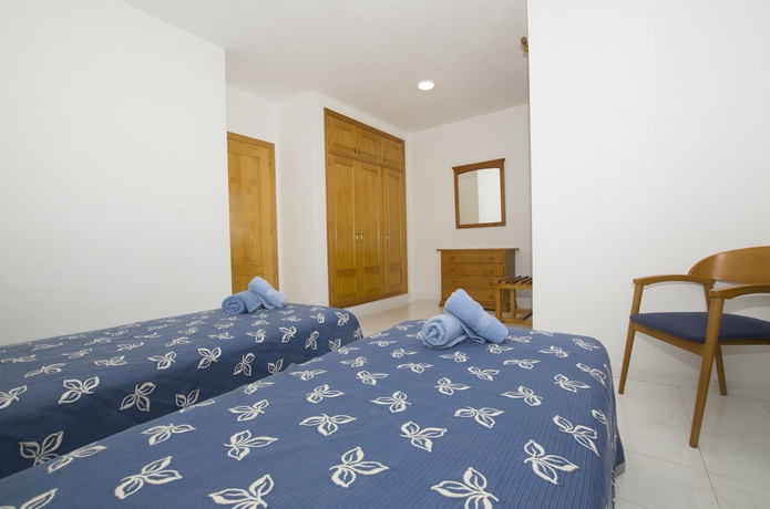 Imagen de la habitación del Hotel Apartamentos Jamaica. Foto 15