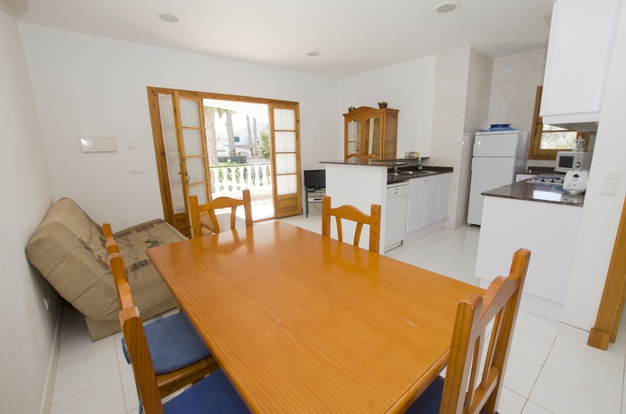 Imagen de la habitación del Hotel Apartamentos Jamaica. Foto 17