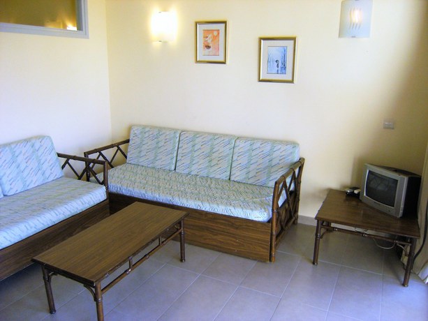 Imagen de la habitación del Hotel Apartamentos Jardins del Mar. Foto 10