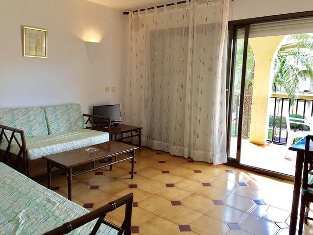 Imagen de la habitación del Hotel Apartamentos Jardins del Mar. Foto 15