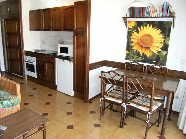 Imagen de la habitación del Hotel Apartamentos Jardins del Mar. Foto 19