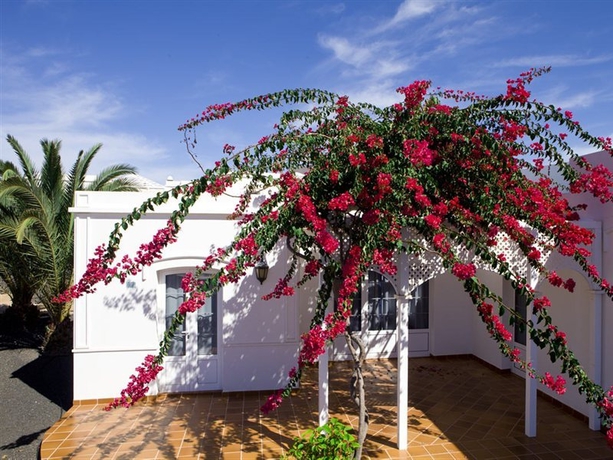 Imagen general del Hotel Apartamentos LIVVO Coloradamar. Foto 13