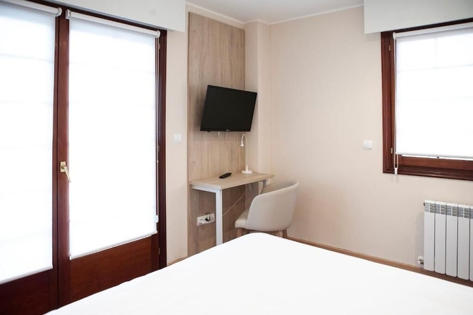 Imagen de la habitación del Hotel Apartamentos La Canal. Foto 4