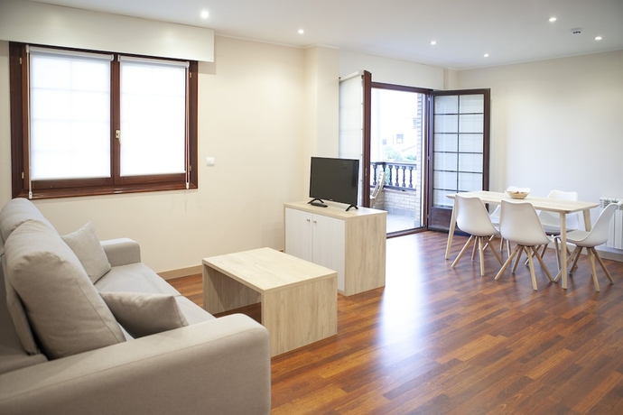 Imagen de la habitación del Hotel Apartamentos La Canal. Foto 10