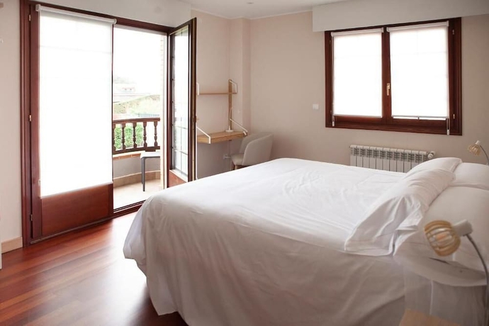 Imagen de la habitación del Hotel Apartamentos La Canal. Foto 12