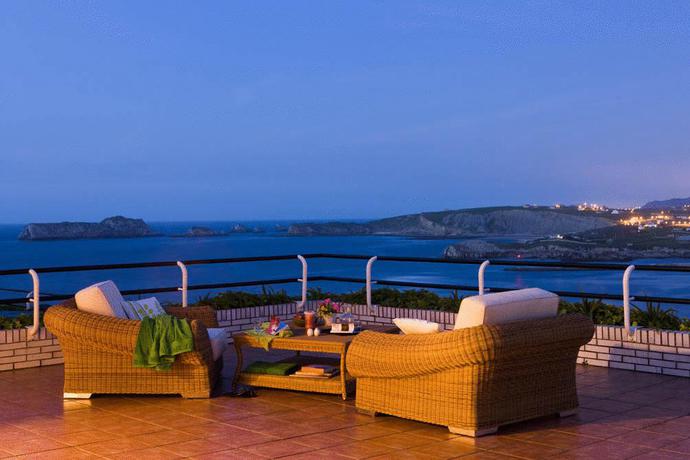 Imagen de los exteriores del Hotel Apartamentos La Coteruca. Foto 6