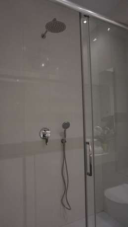 Imagen de la habitación del Hotel Apartamentos La Laguna. Foto 6