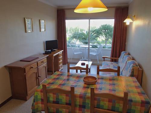 Imagen de la habitación del Hotel Apartamentos La Masia. Foto 3