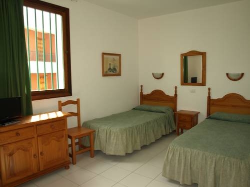 Imagen general del Hotel Apartamentos Las Dalias. Foto 3