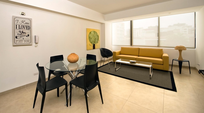 Imagen de los interiores del Hotel Apartamentos Lima 501. Foto 10