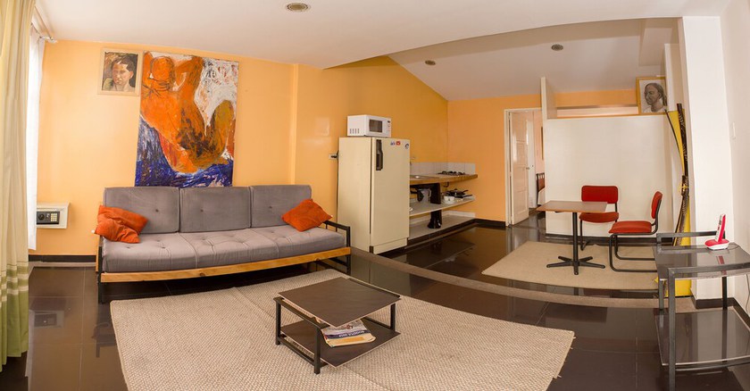 Imagen de la habitación del Hotel Apartamentos Los Alc&aacute;zares. Foto 3