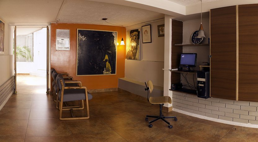 Imagen de los interiores del Hotel Apartamentos Los Alc&aacute;zares. Foto 20