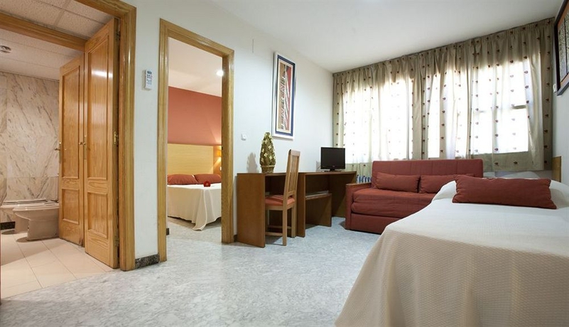 Imagen de la habitación del Hotel Apartamentos Los Girasoles Ii. Foto 8