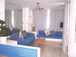 Imagen de los interiores del Hotel Apartamentos Los Molinos. Foto 4