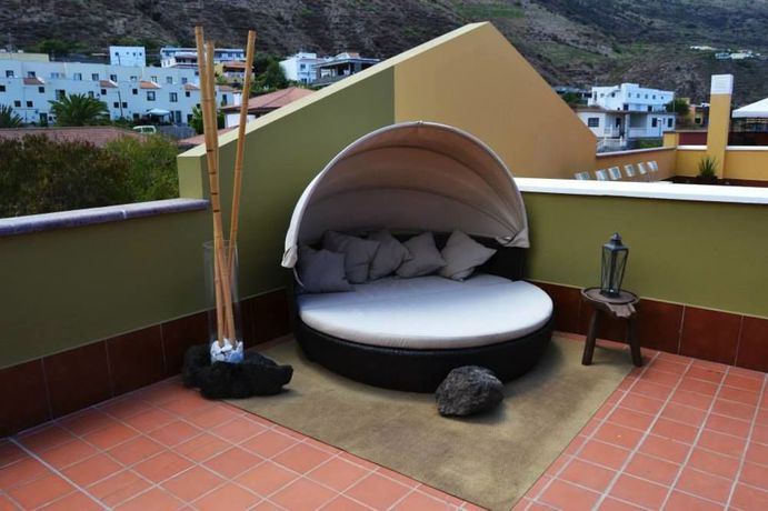 Imagen de los exteriores del Hotel Apartamentos Los Verodes. Foto 15