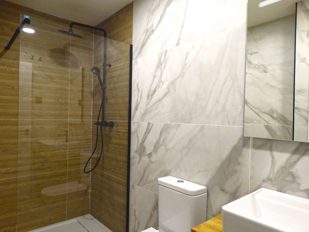 Imagen de la habitación del Hotel Apartamentos Málaga Premium - Calle San Telmo Thyssen Museum. Foto 13