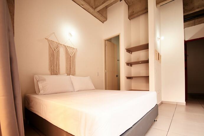 Imagen general del Hotel Apartamentos Mangata living. Foto 6